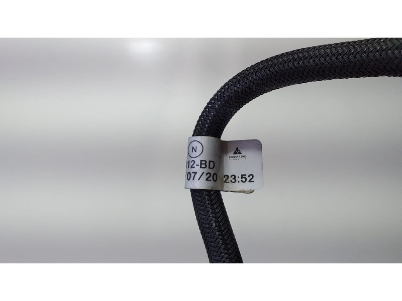 Recambio de tubo para land rover range rover sport autobiography hybrid referencia OEM IAM CPLA9312BD 70598 R