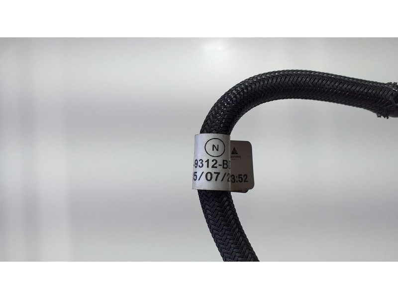 Recambio de tubo para land rover range rover sport autobiography hybrid referencia OEM IAM CPLA9312BD 70598 R