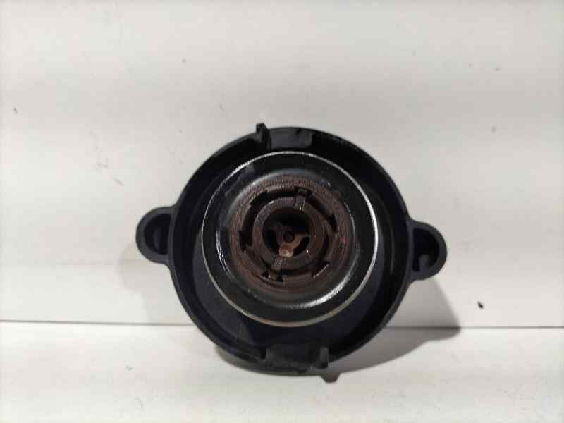 Recambio de tapon de radiador para citroën saxo 1.5 d image referencia OEM IAM VJZ 78828 