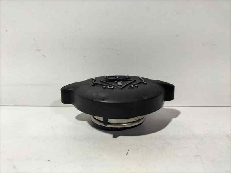 Recambio de tapon de radiador para citroën saxo 1.5 d image referencia OEM IAM VJZ 78828 