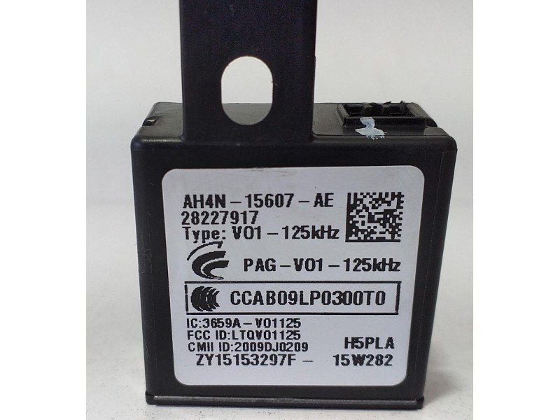 Recambio de modulo inmovilizador para land rover range rover sport autobiography hybrid referencia OEM IAM AH4N15607AE 70618 R