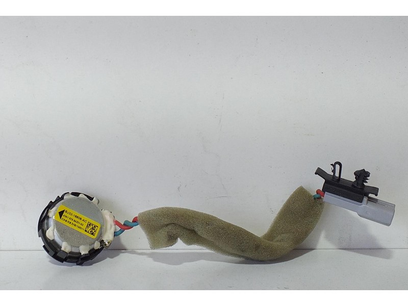 Recambio de sistema audio / radio cd para land rover range rover sport autobiography hybrid referencia OEM IAM BJ3218808AC 70621