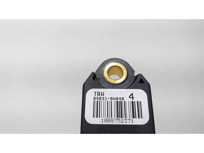 Recambio de sensor para toyota corolla verso (r1) 2,2 d-4d sport referencia OEM IAM 898310W040 61881 