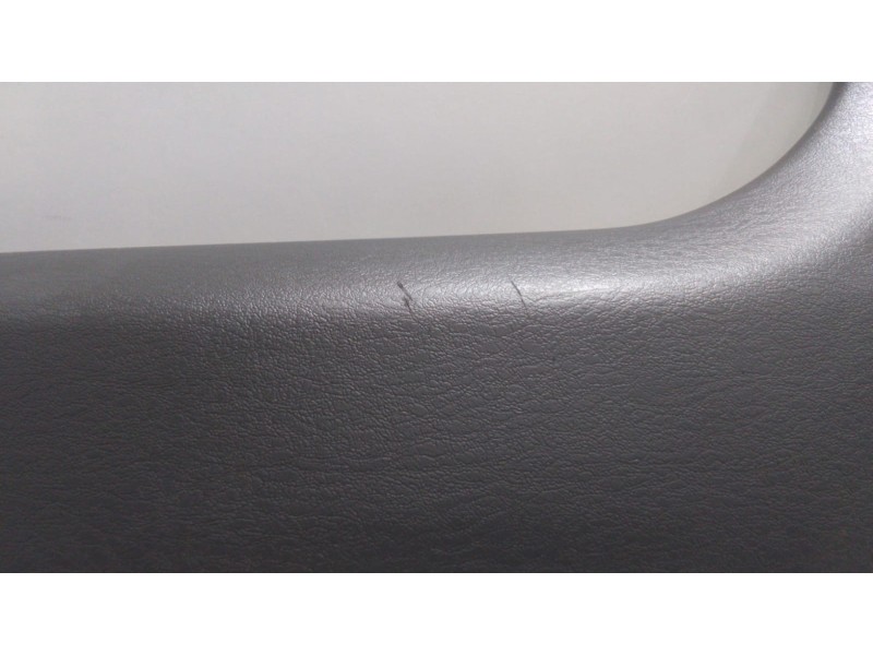 Recambio de molduras delanteras para mitsubishi montero sport (k90) 2.5 td gls referencia OEM IAM MR532783 50335 