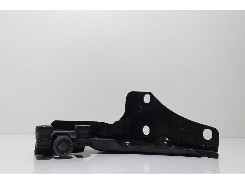 Recambio de soporte / guia puerta corredera para citroën berlingo station wagon x referencia OEM IAM 9H06 61884 