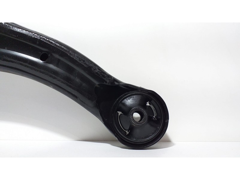 Recambio de brazo suspension inferior delantero derecho para toyota corolla verso (r1) 2,2 d-4d sport referencia OEM IAM 480680F