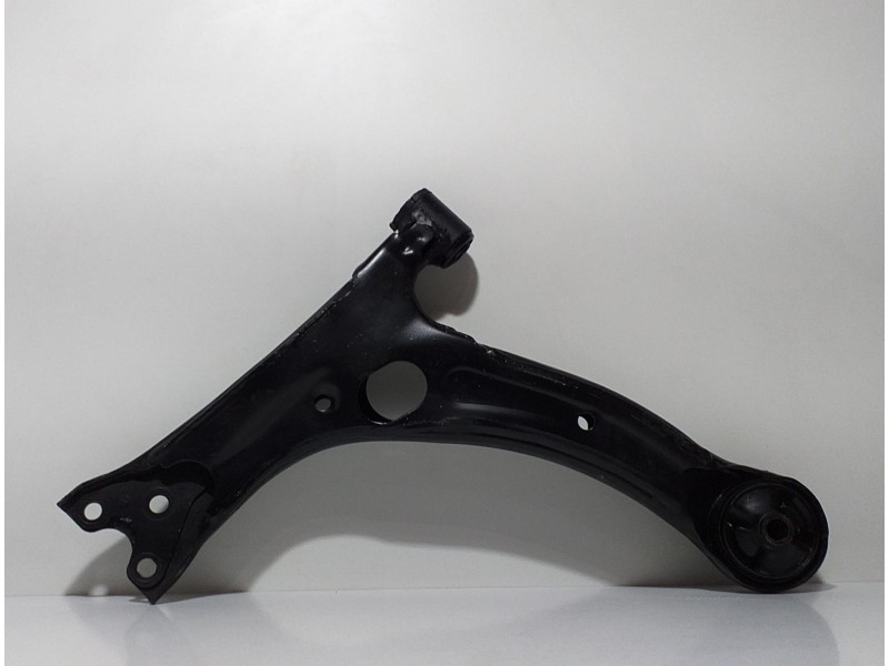 Recambio de brazo suspension inferior delantero derecho para toyota corolla verso (r1) 2,2 d-4d sport referencia OEM IAM 480680F