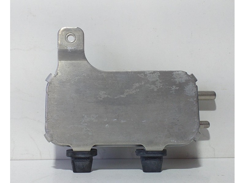 Recambio de radiador gasoil para land rover range rover sport autobiography hybrid referencia OEM IAM CPLA9N103AA 70645 R