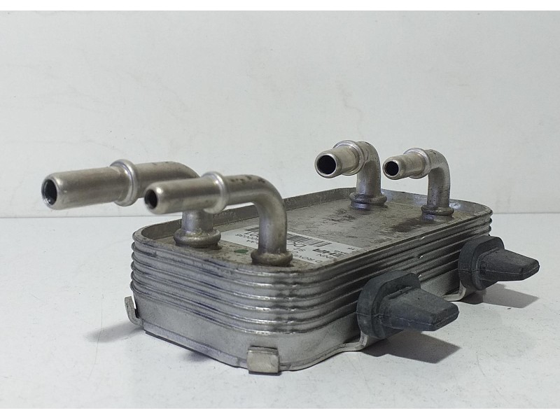 Recambio de radiador gasoil para land rover range rover sport autobiography hybrid referencia OEM IAM CPLA9N103AA 70645 R