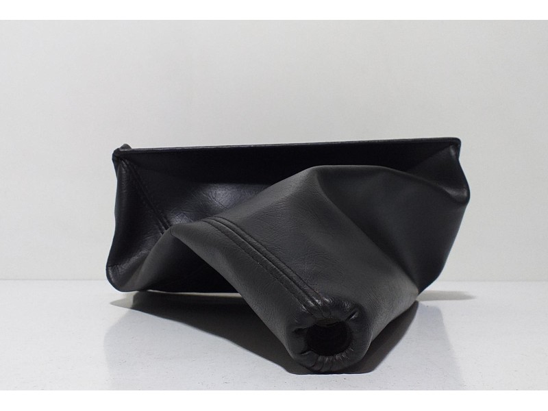 Recambio de funda palanca de cambio para nissan terrano/terrano.ii (r20) comfort referencia OEM IAM TD27TI 61924 