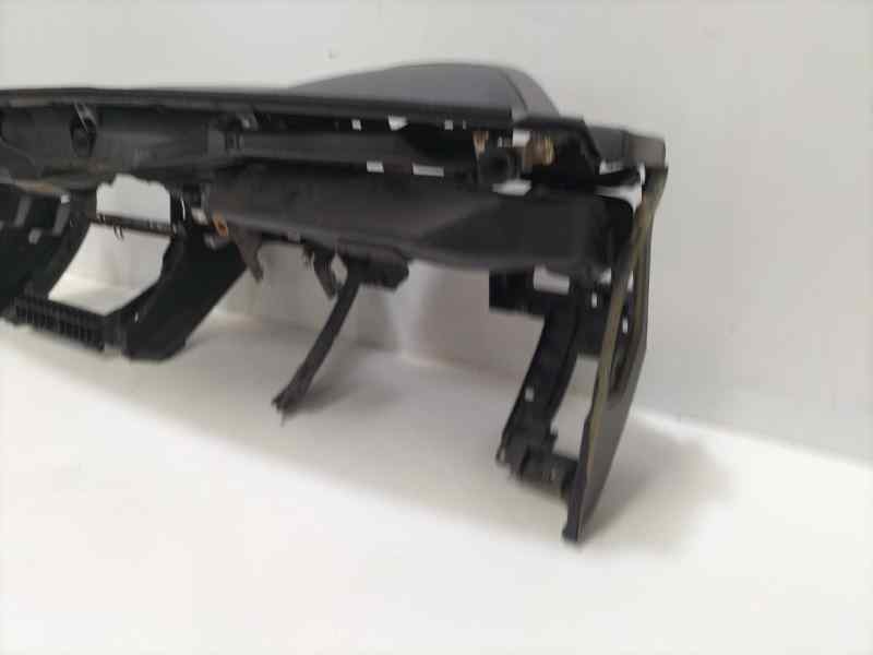 Recambio de salpicadero para mitsubishi montero (v60/v70) 3.2 di-d gls kaiteki (5-ptas.) referencia OEM IAM MR532854 84926 