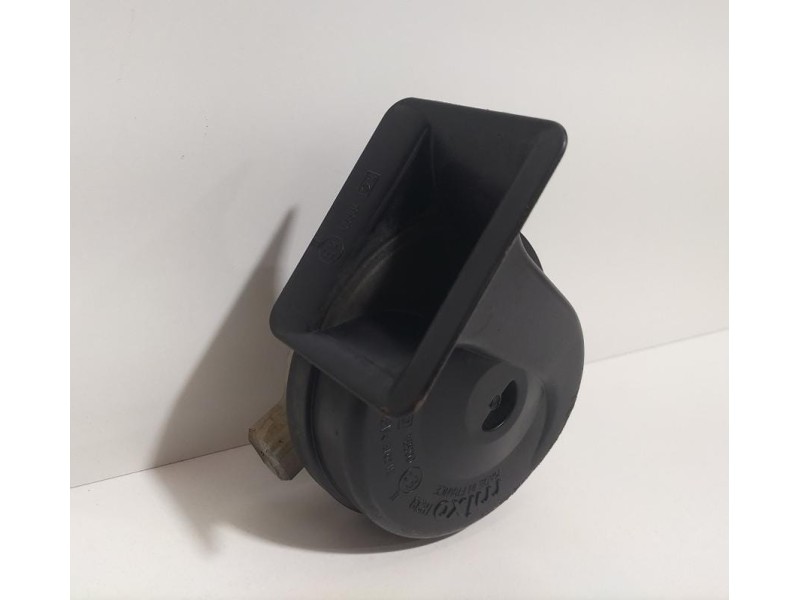 Recambio de claxon para peugeot 206 berlina xr referencia OEM IAM E200884 79039 