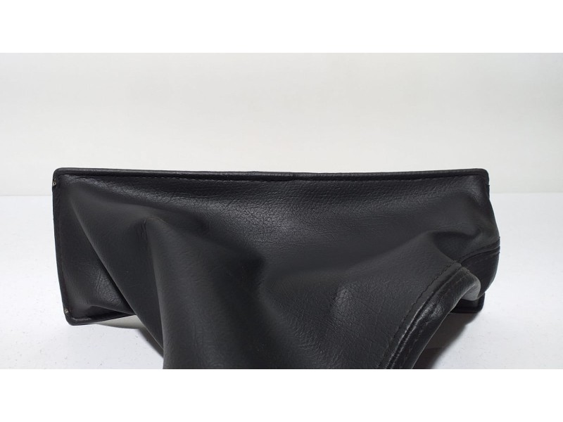 Recambio de funda palanca de cambio para nissan terrano/terrano.ii (r20) comfort referencia OEM IAM TD27TI 61925 