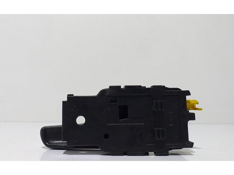 Recambio de maneta interior delantera izquierda para nissan terrano/terrano.ii (r20) comfort referencia OEM IAM 8067190J00 61964