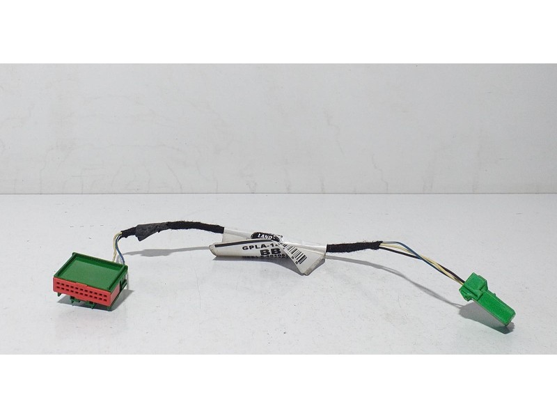 Recambio de maneta interior porton para land rover range rover sport autobiography hybrid referencia OEM IAM GPLA14A104BB 70657 