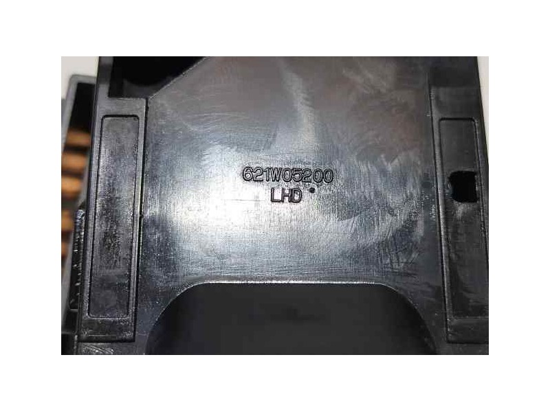 Recambio de mando limpia para hyundai tucson (jm) 2.0 crdi comfort (4wd) referencia OEM IAM 621W05200 84931 R