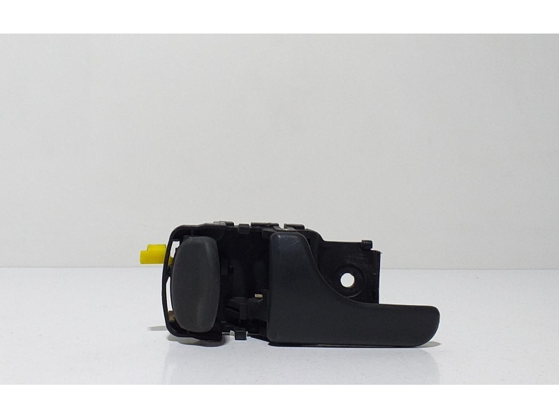 Recambio de maneta interior trasera izquierda para nissan terrano/terrano.ii (r20) comfort referencia OEM IAM 826070F600 61967 