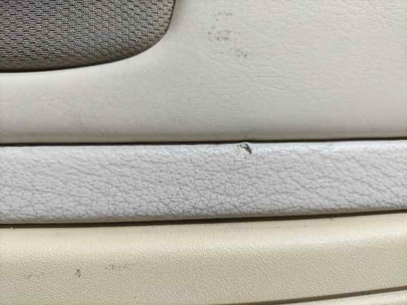 Recambio de guarnecido puerta trasera derecha para land rover range rover (lp) 4.6 referencia OEM IAM L108480SMK 84933 