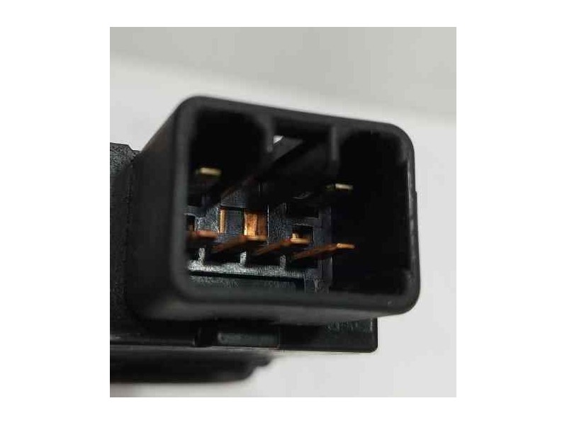 Recambio de interruptor para hyundai tucson (jm) 2.0 crdi comfort (4wd) referencia OEM IAM 937402E00 84934 R