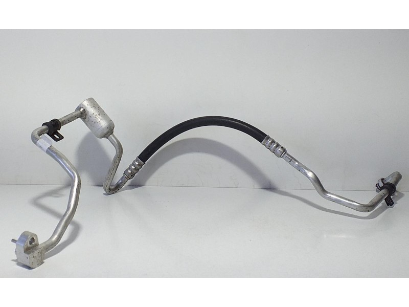 Recambio de tubos aire acondicionado para land rover range rover sport autobiography hybrid referencia OEM IAM GPLA19N601AA 7066