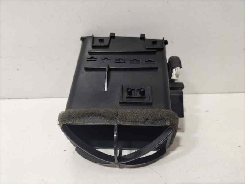 Recambio de rejilla aireadora para nissan almera (n16/e) comfort referencia OEM IAM 68750BM400 84535 