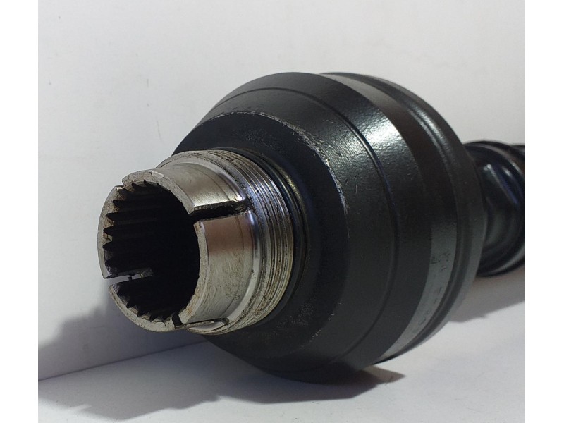 Recambio de transmision central delantera para land rover range rover sport autobiography hybrid referencia OEM IAM 306DTA 70682