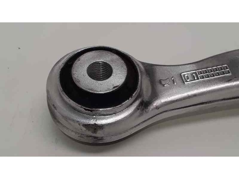 Recambio de brazo suspension superior trasero derecho para mercedes-benz clase e (w211) berlina 2.6 cat referencia OEM IAM A2303