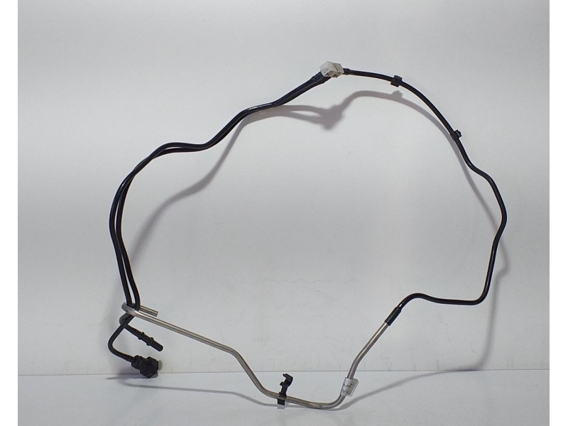 Recambio de tubo para land rover range rover sport autobiography hybrid referencia OEM IAM EPLA-14F604-AD 70688 R