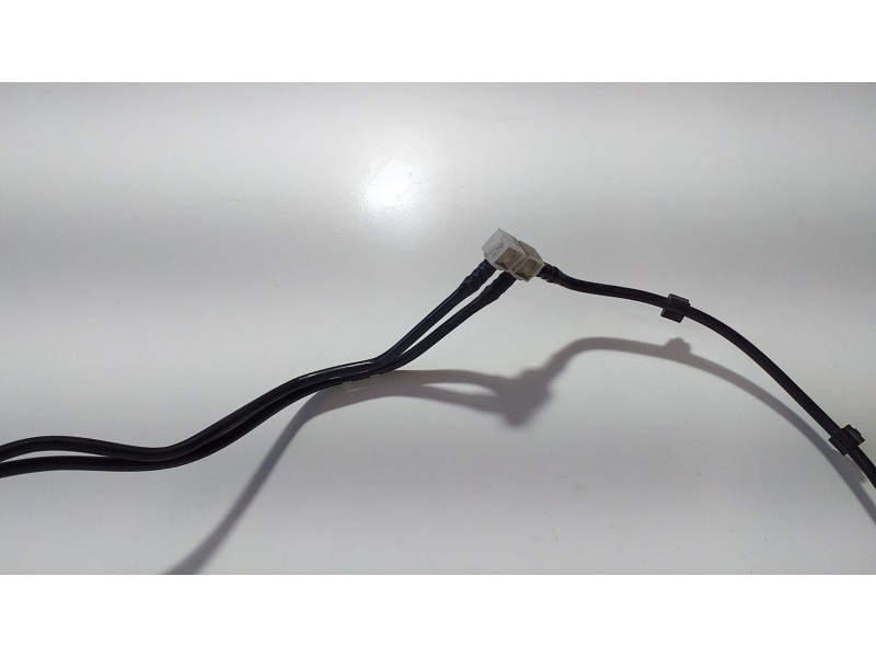 Recambio de tubo para land rover range rover sport autobiography hybrid referencia OEM IAM EPLA-14F604-AD 70688 R