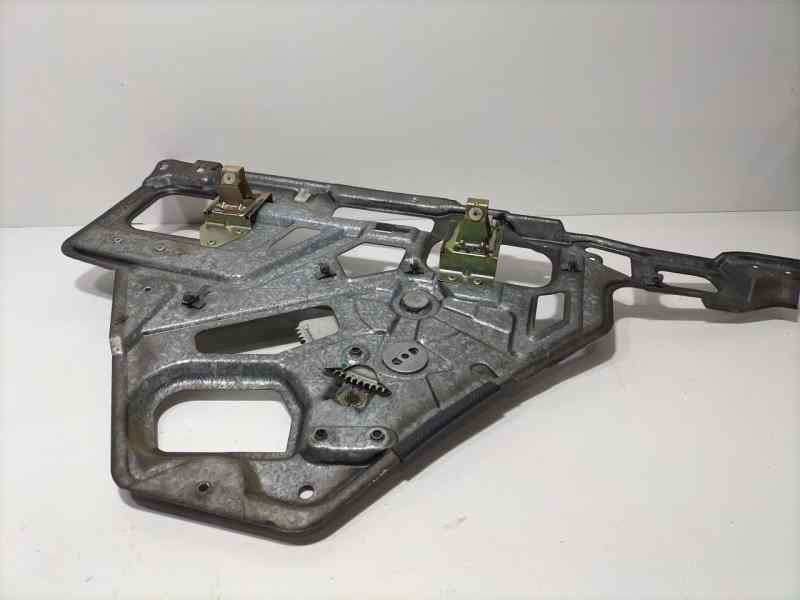 Recambio de elevalunas trasero derecho para land rover range rover (lp) 4.6 referencia OEM IAM 0130821317 82516 