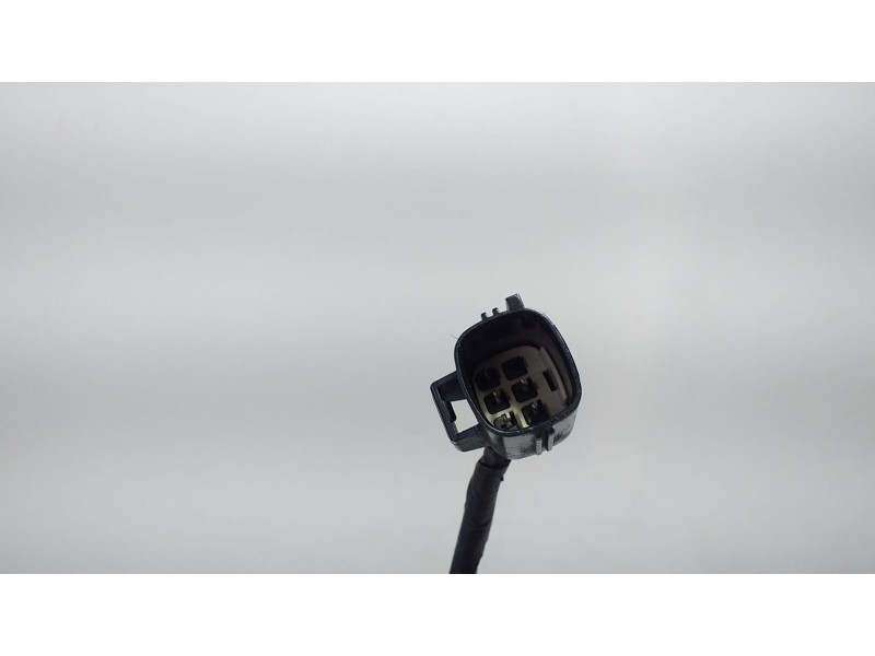 Recambio de compresor aire acondicionado para land rover range rover sport autobiography hybrid referencia OEM IAM EPLA-16B524-C