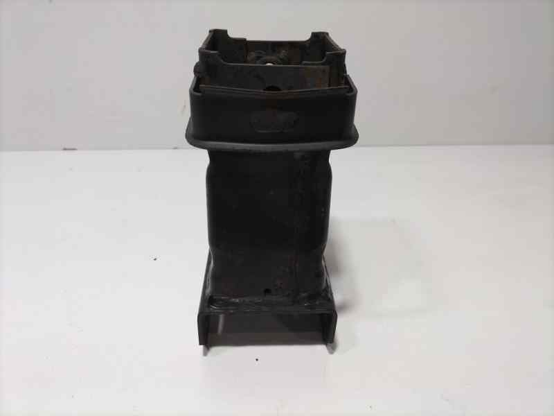 Recambio de punta chasis delantera para land rover range rover (lp) 4.6 referencia OEM IAM 46D 82520 