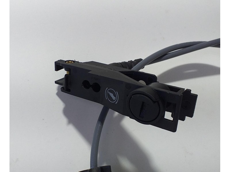 Recambio de interruptor para land rover range rover sport autobiography hybrid referencia OEM IAM EPLA-7A117-AC 70691 R