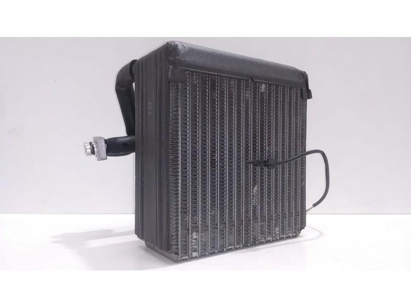 Recambio de evaporador aire acondicionado para mercedes-benz clase m (w163) 400 cdi (163.128) referencia OEM IAM 1638300058 5049