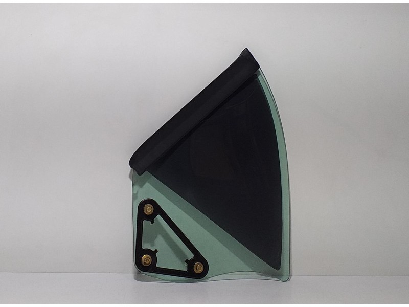 Recambio de luna trasera derecha para ford mustang gt cabrio referencia OEM IAM 4.6I 62085 