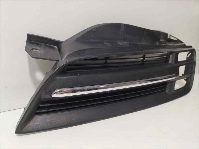 Recambio de rejilla paragolpes izquierda para nissan micra (k12e) acenta referencia OEM IAM 62330AX600 82960 