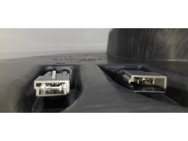 Recambio de sistema audio / radio cd para ford mustang gt cabrio referencia OEM IAM F7ZF19A067DC 62092 