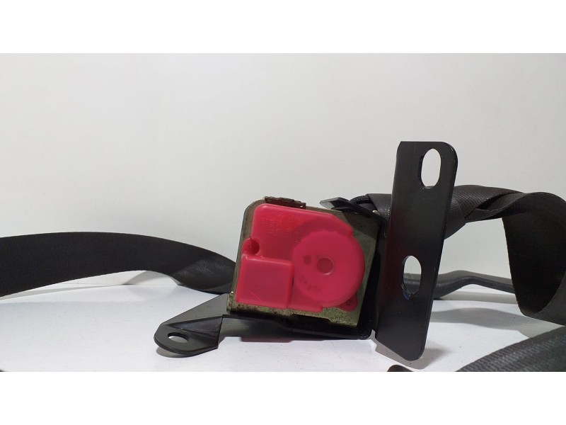 Recambio de cinturon seguridad delantero izquierdo para ford mustang gt cabrio referencia OEM IAM 4.6I 62099 