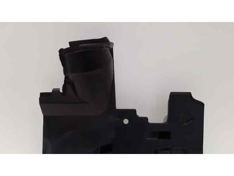 Recambio de salpicadero para mercedes-benz clase e (w211) berlina 2.6 cat referencia OEM IAM A2116800939 37988 