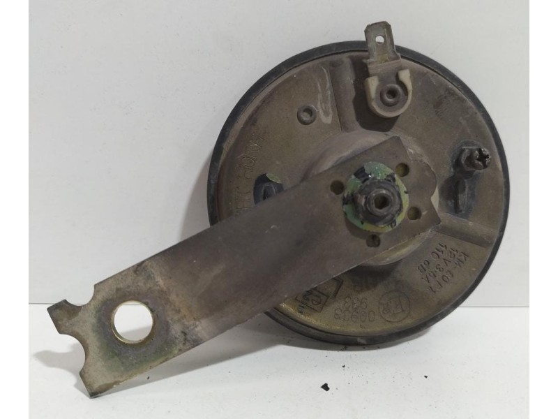 Recambio de claxon para mitsubishi montero (v60/v70) 3.2 di-d instyle (5-ptas.) referencia OEM IAM KM80F1 79197 