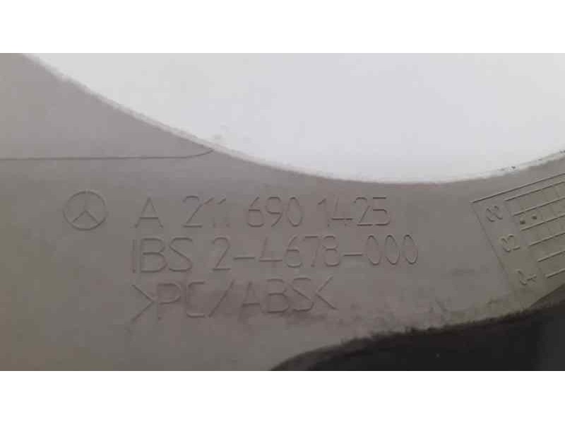 Recambio de juego tapizados / cartoneras para mercedes-benz clase e (w211) berlina 2.6 cat referencia OEM IAM A2116901425 37995 
