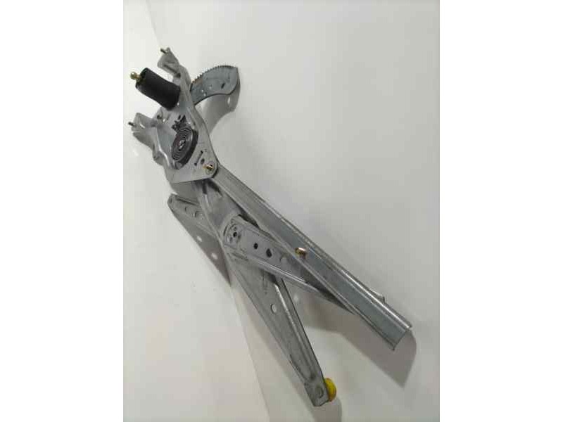 Recambio de elevalunas delantero derecho para renault kangoo (f/kc0) authentique 4x4 referencia OEM IAM 8200157006 82980 