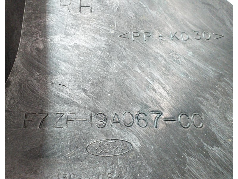 Recambio de sistema audio / radio cd para ford mustang gt cabrio referencia OEM IAM F7ZF19A067CC 62162 