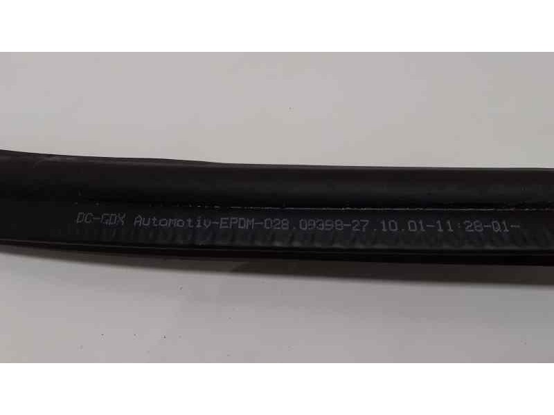 Recambio de gomas contorno puerta para mercedes-benz clase e (w211) berlina 2.6 cat referencia OEM IAM 112913 38019 