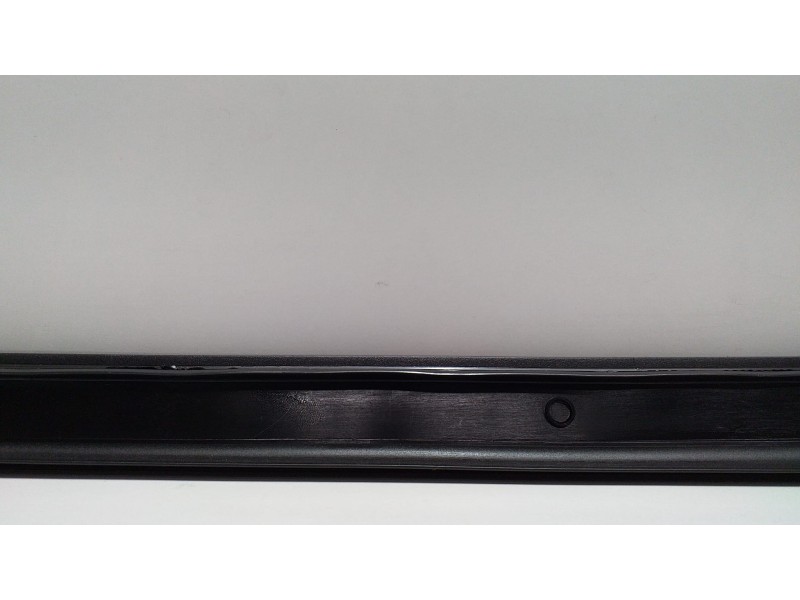 Recambio de molduras delanteras para mercedes-benz clase r (w251) 500 l 4matic (251.172) referencia OEM IAM A2516905062 50633 