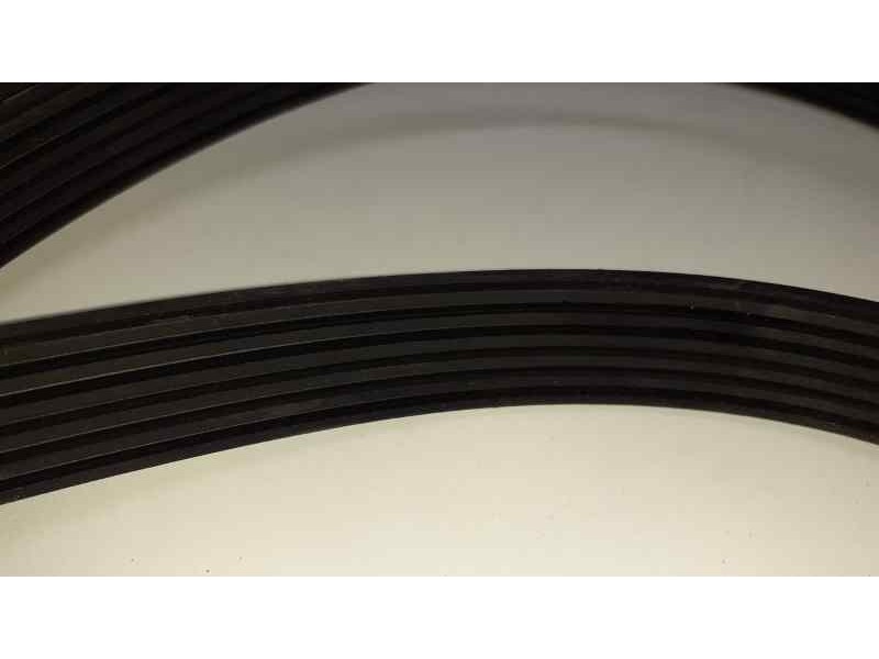 Recambio de correa accesorios para mercedes-benz clase e (w211) berlina 2.6 cat referencia OEM IAM 0119979792 38024 