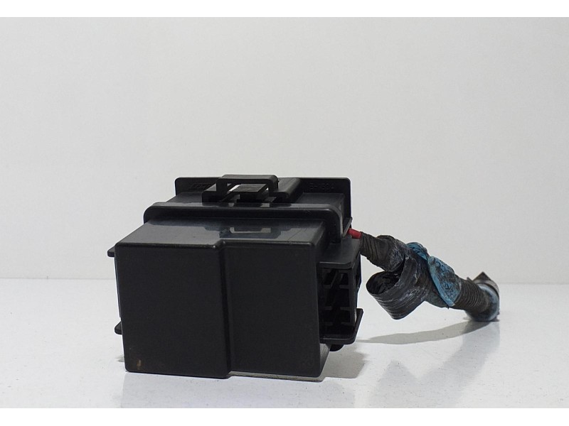 Recambio de caja reles / fusibles para ford mustang gt cabrio referencia OEM IAM XR3314K095AA 62179 