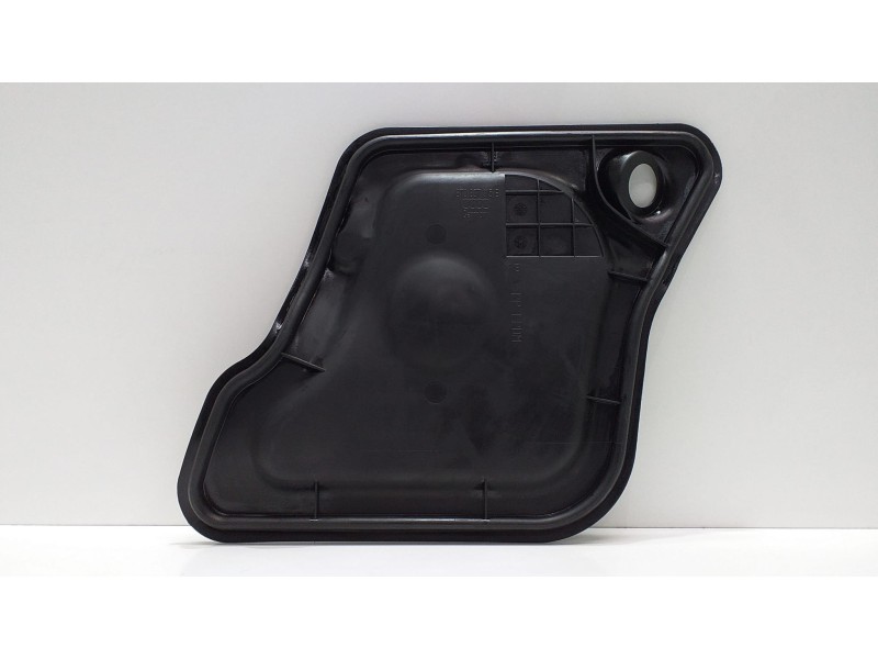 Recambio de molduras delanteras para audi a5 coupe (8t) 3.2 fsi referencia OEM IAM 8T0837915B 50660 