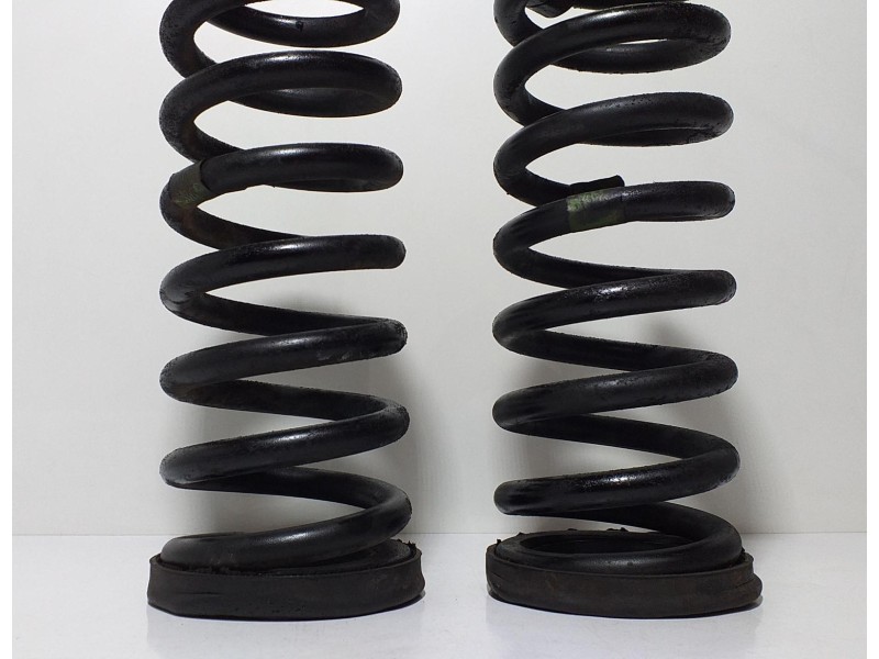 Recambio de muelle amortiguacion para ford mustang gt cabrio referencia OEM IAM 4.6I 62189 