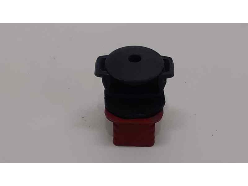 Recambio de radiador agua para mercedes-benz clase e (w211) berlina 2.6 cat referencia OEM IAM A2115040312 38066 